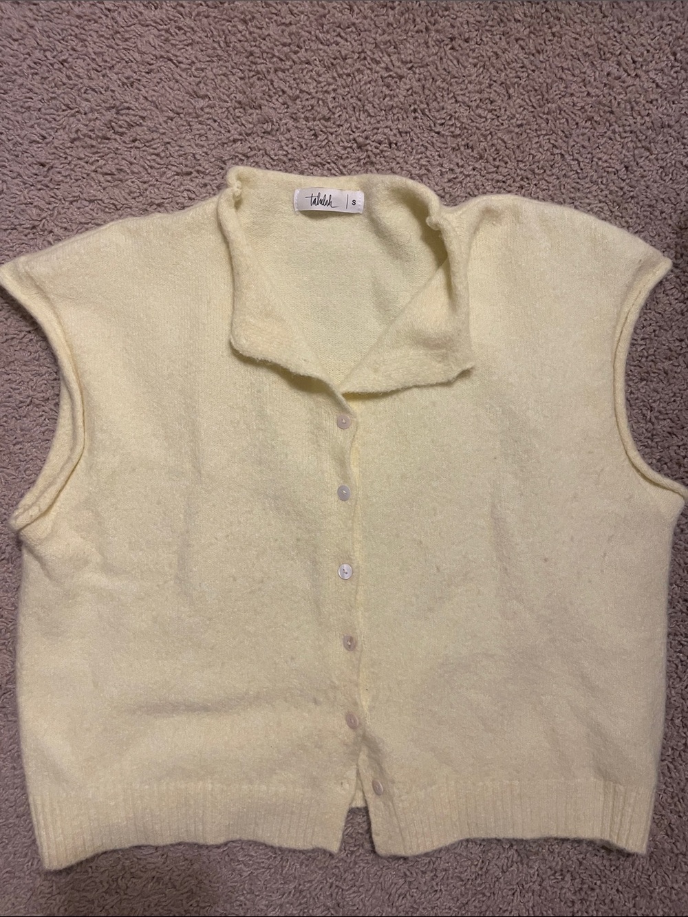 TALULAH Pale Yellow Button-Front Sleeveless Knit Vest